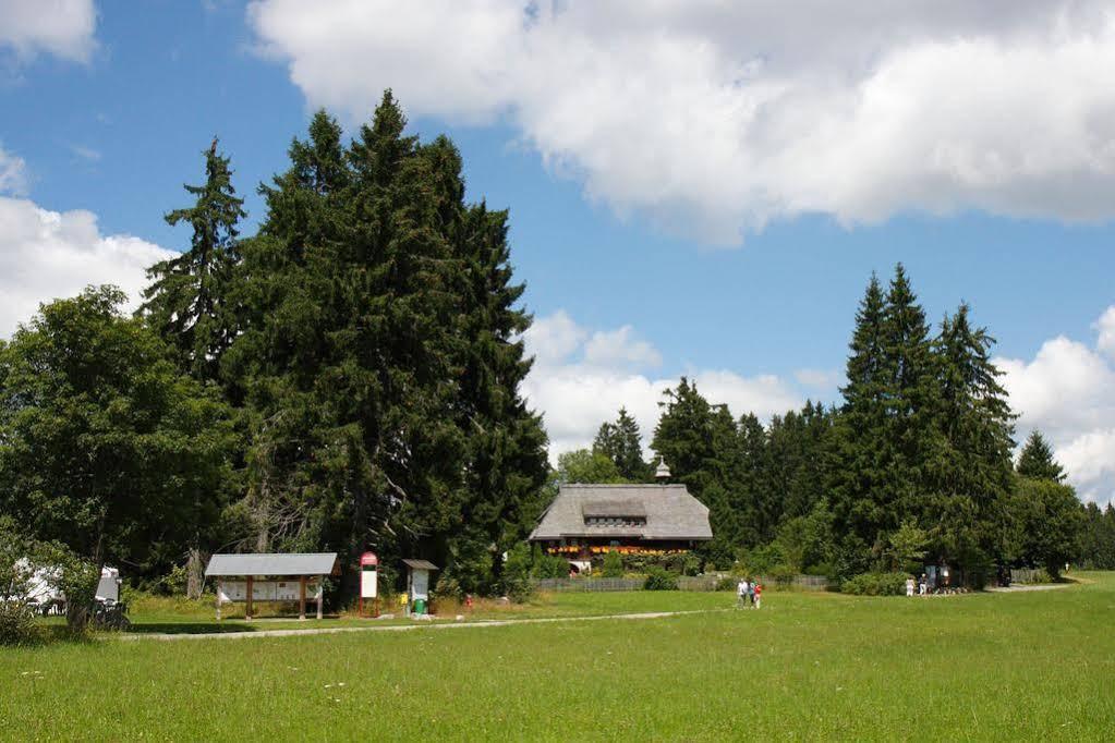 Parkhotel Waldlust Häusern Екстериор снимка