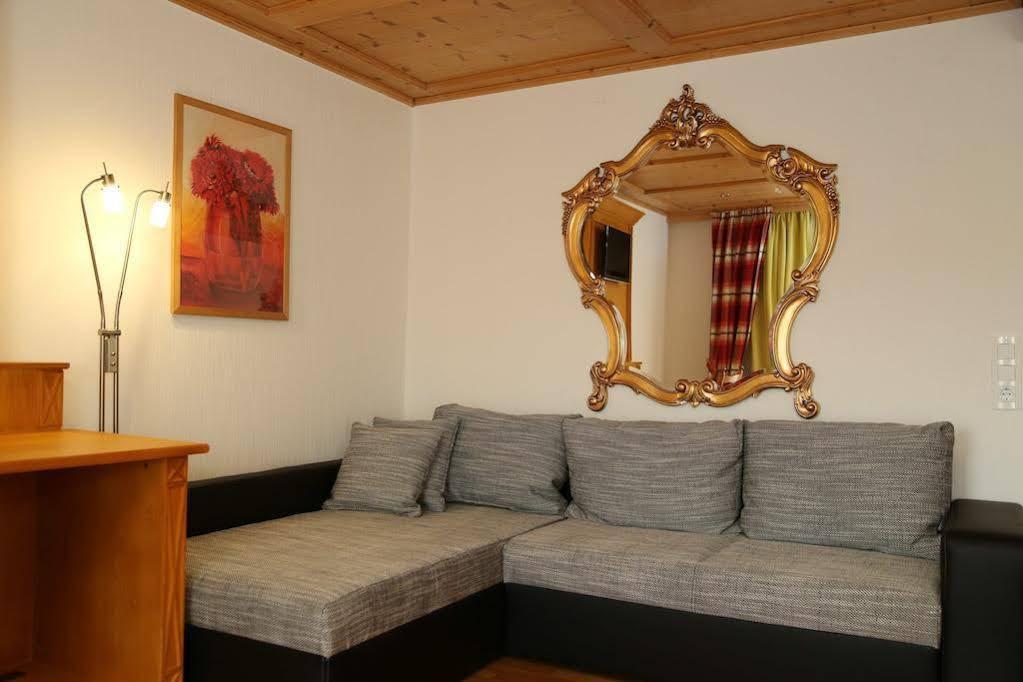 Parkhotel Waldlust Häusern Екстериор снимка