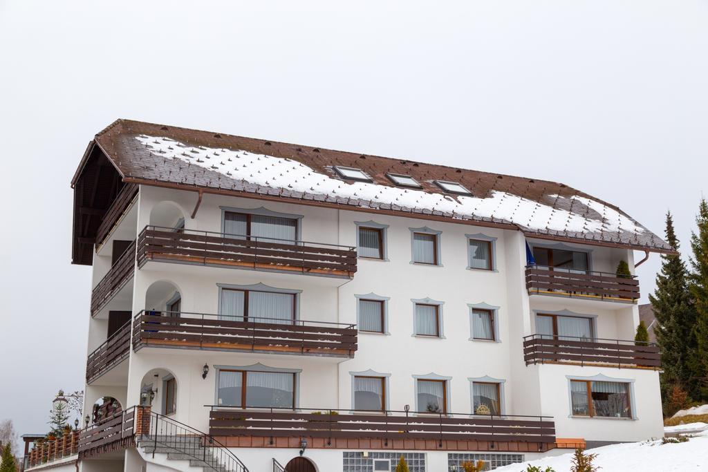 Parkhotel Waldlust Häusern Екстериор снимка