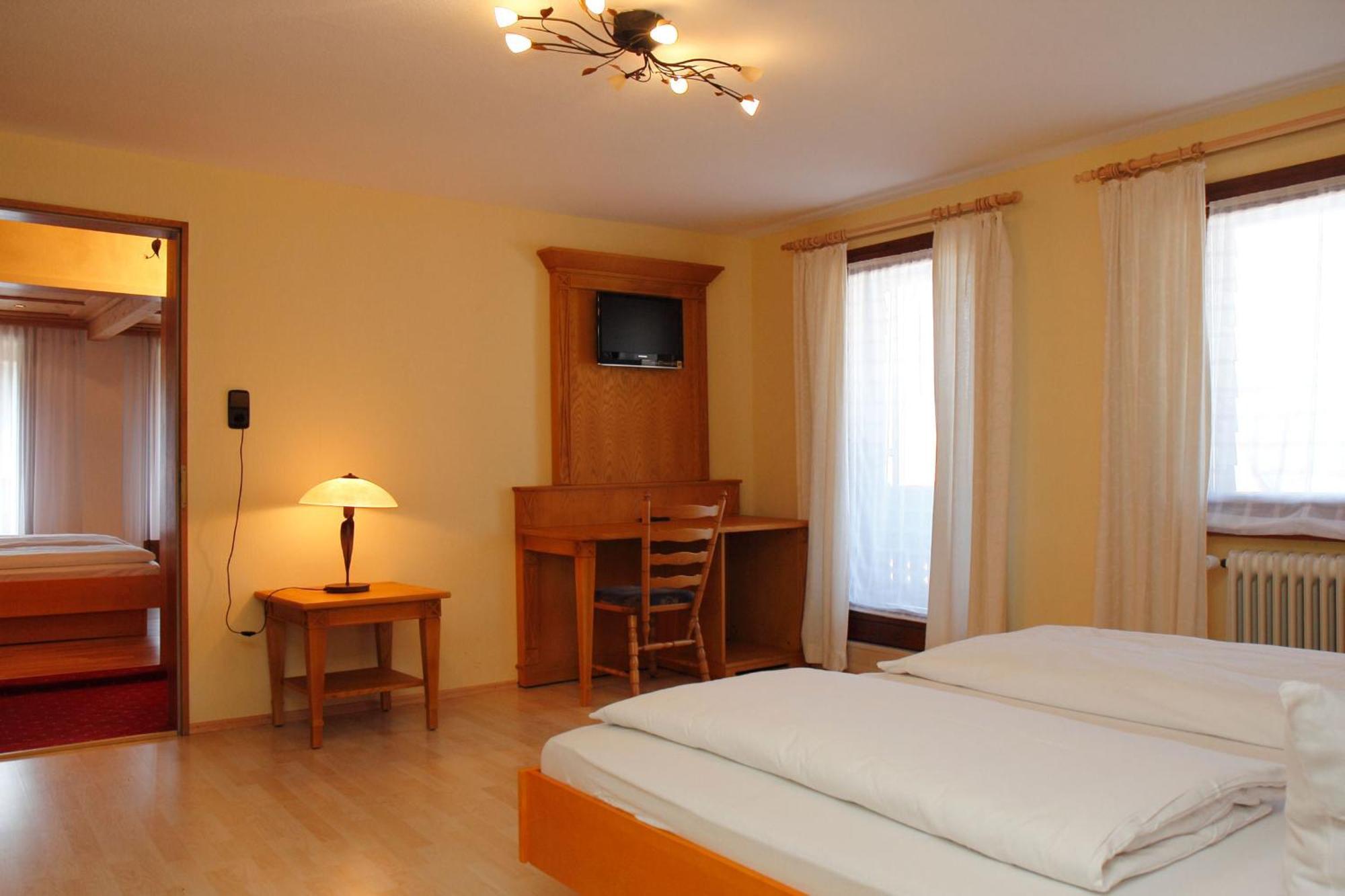 Parkhotel Waldlust Häusern Екстериор снимка