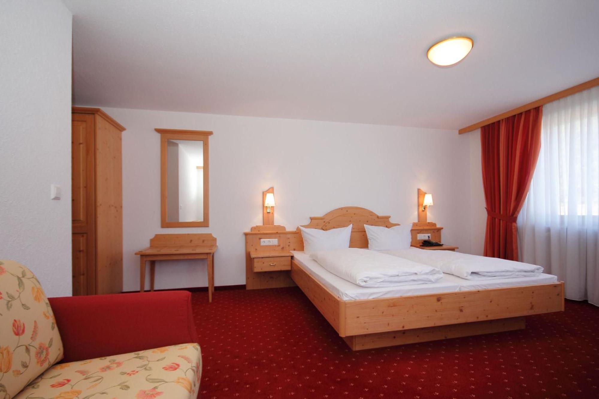 Parkhotel Waldlust Häusern Екстериор снимка