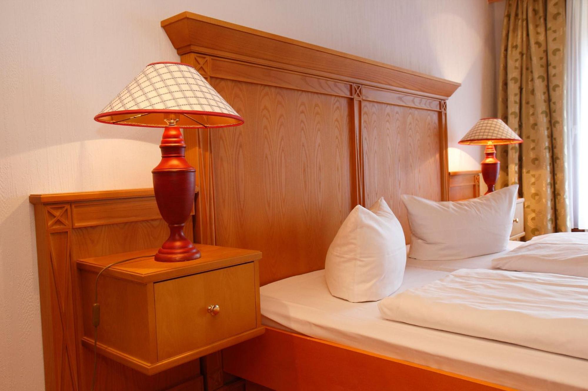 Parkhotel Waldlust Häusern Екстериор снимка